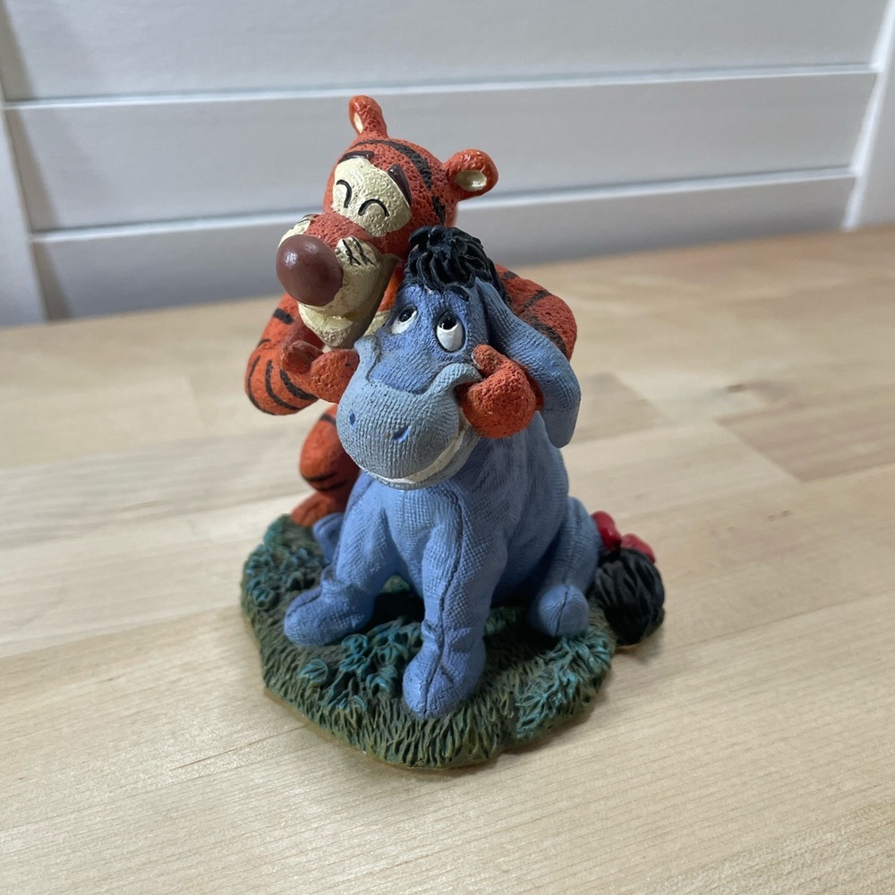 Disney “Simply Pooh” Tigger and Eeyore Retired Figurine